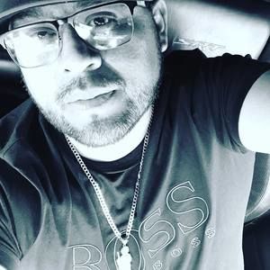 Meet your Posher, Ernesto